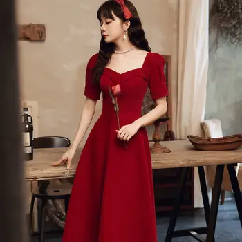 קיץ בציר נשים שיק כיכר קולר אדום רזה, שמלות צד הגברת צרפתי אלגנטי שרוול קצר שמלת כלה נשית Vestidos - התמונה 1  