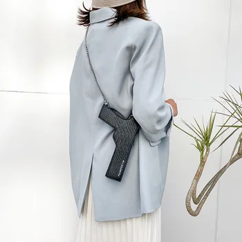 Weysfor 2020 חדש 3D אקדח אקדח בצורת שרשראות תיקי כתף נשים עור Pu Crossbody תיק גברת קטנה ארנקי קלאץ ' תיק עבור בנות - התמונה 2  